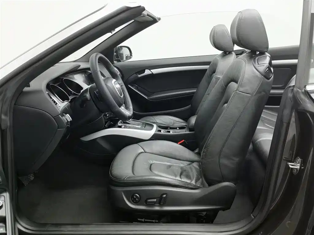 AUDI A5 2011