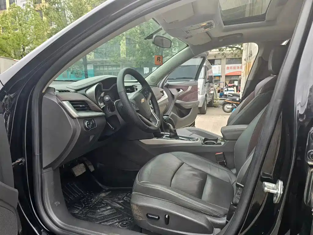 CHEVROLET MALIBU 2018