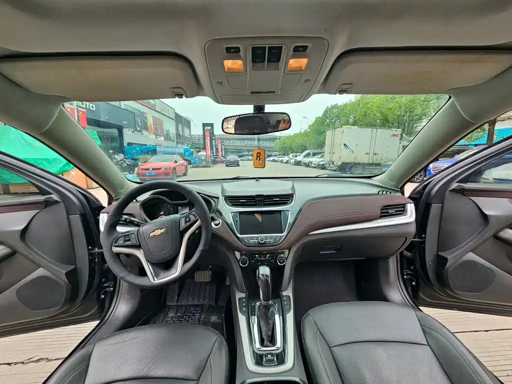 CHEVROLET MALIBU 2018