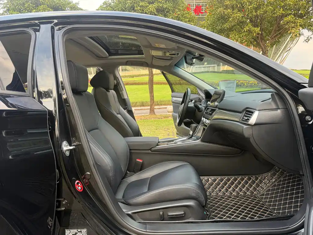 HONDA ACCORD 2018
