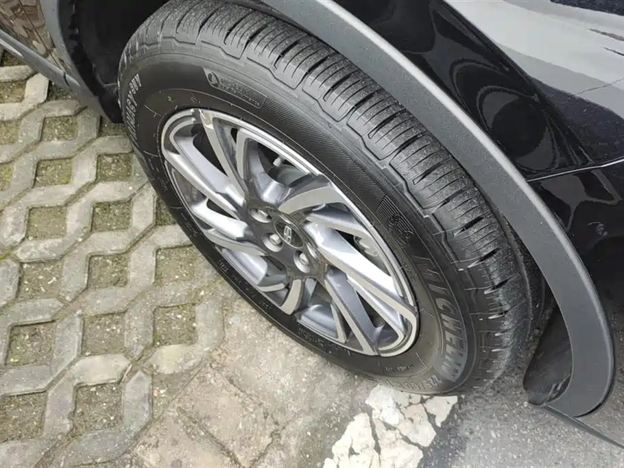 LINCOLN ADVENTURER 2023