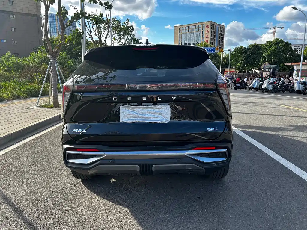 GEELY AUTO BOYUE L 2025