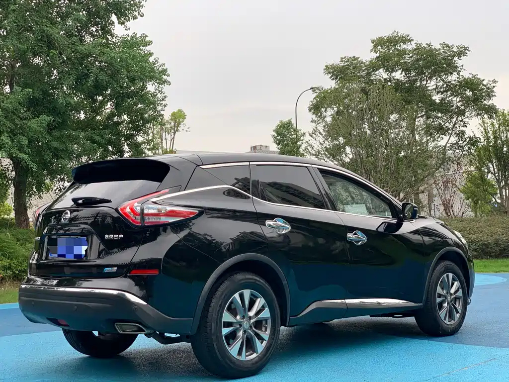 NISSAN MURANO 2015