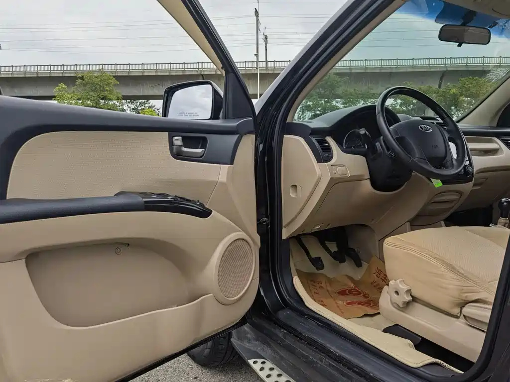 KIA SPORTAGE 2013
