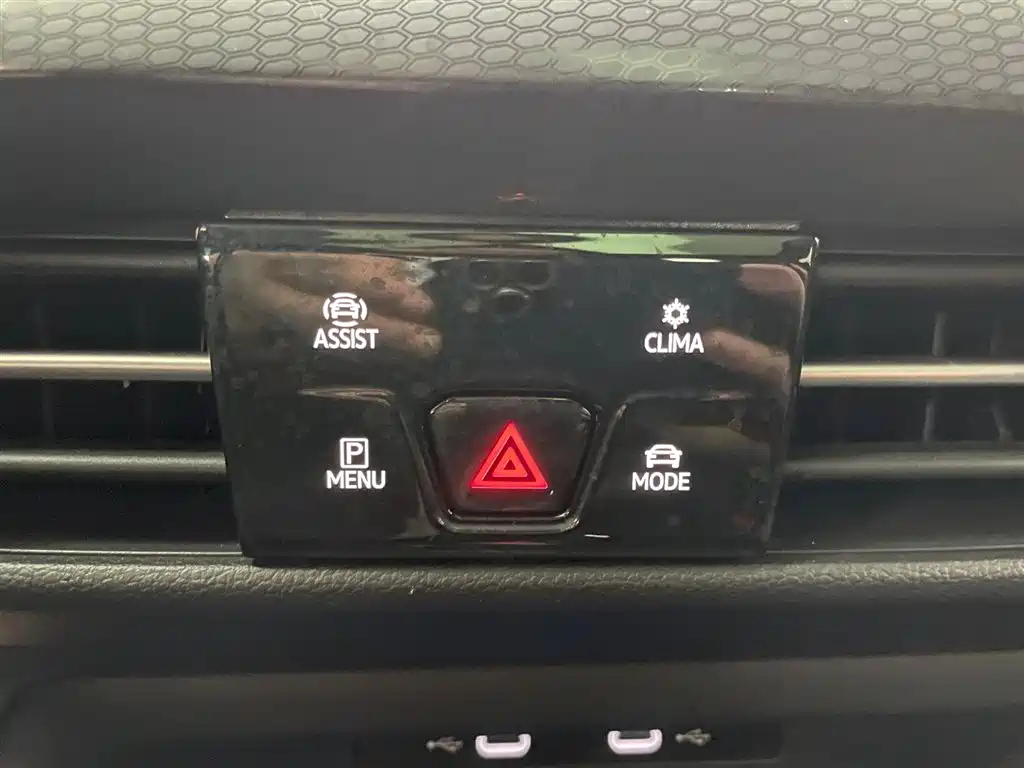 VOLKSWAGEN GOLF GTI 2021