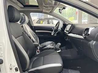 KIA VENUE  2021 YEAR 1.4L CVT YEAR 2021