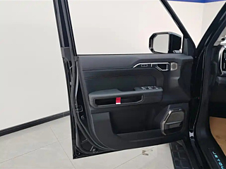 JETOUR &#26053;&#34892;&#32773; 2025 YEAR 2.0TD DCT XWD DISCOVERY 2025