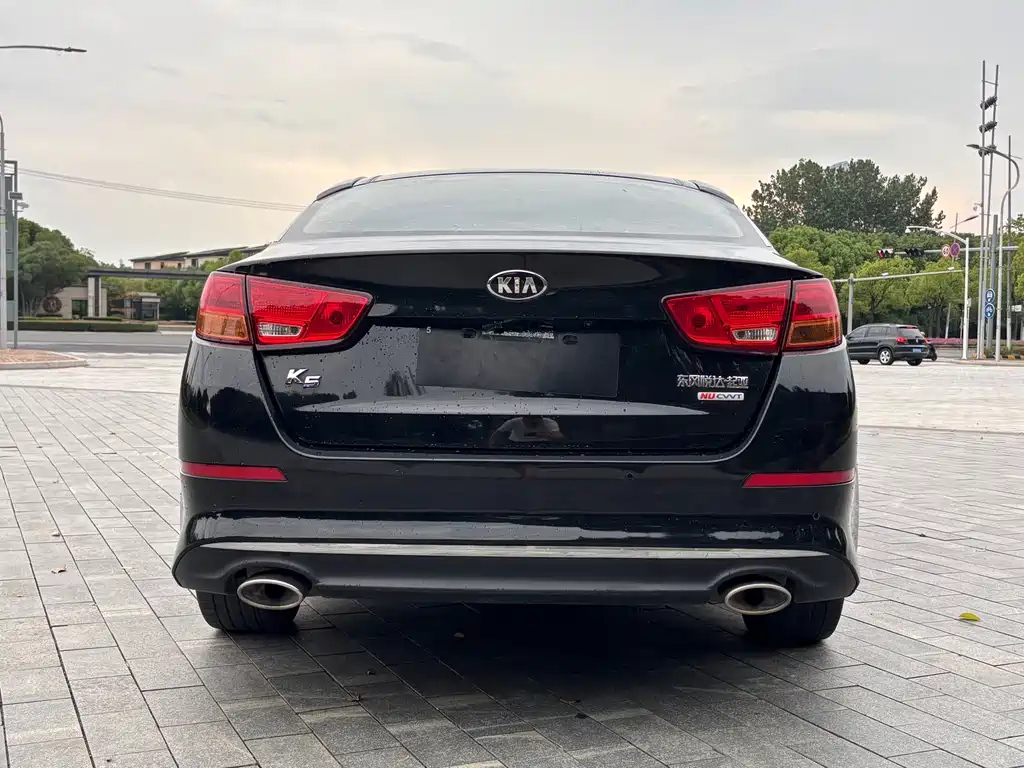 KIA K5 2015