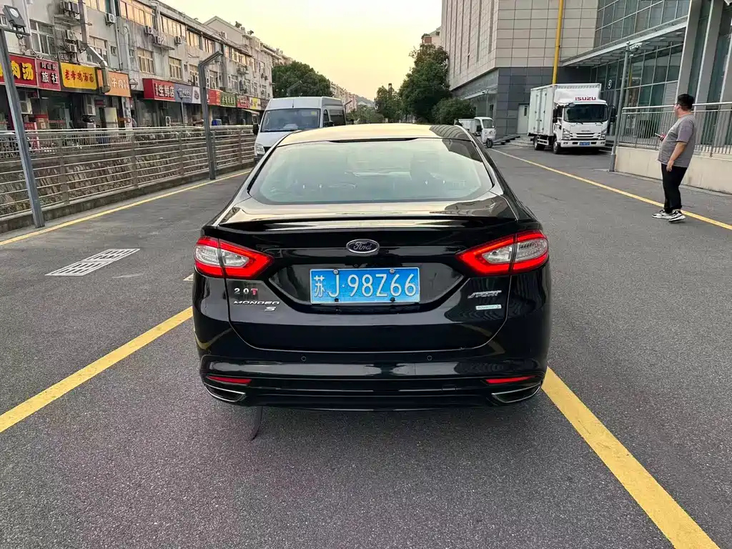 FORD MONDEO 2013