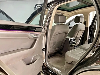VOLKSWAGEN TOUAREG 2021 YEAR 2.0TSI SHARP EDITION 2021