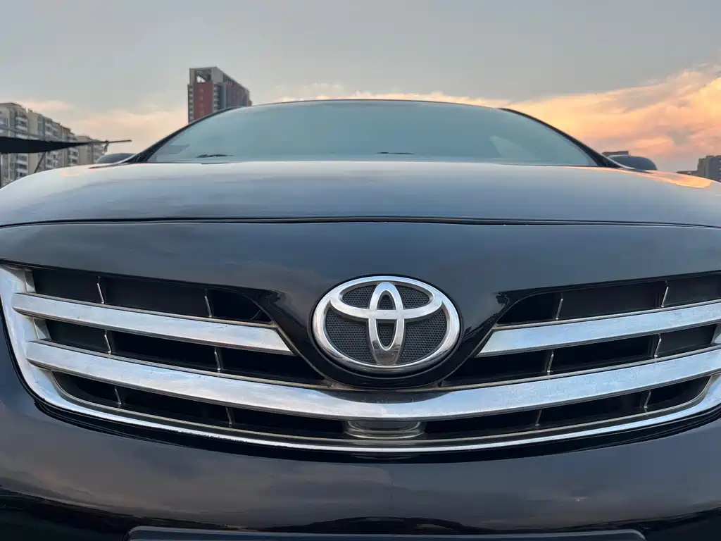 TOYOTA COROLLA 2012