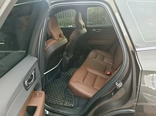 VOLVO XC60 2022 YEAR B5 4WD DELUXE EDITION 2022