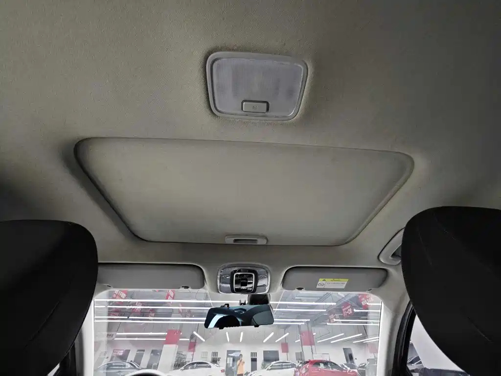 HYUNDAI ELANTRA 2022