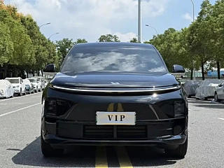 LI AUTO L6 2024