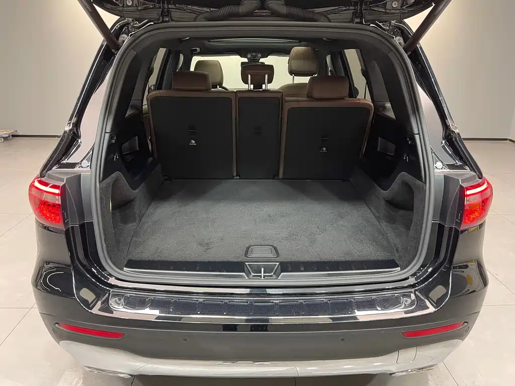 MERCEDES BENZ GLB 2021