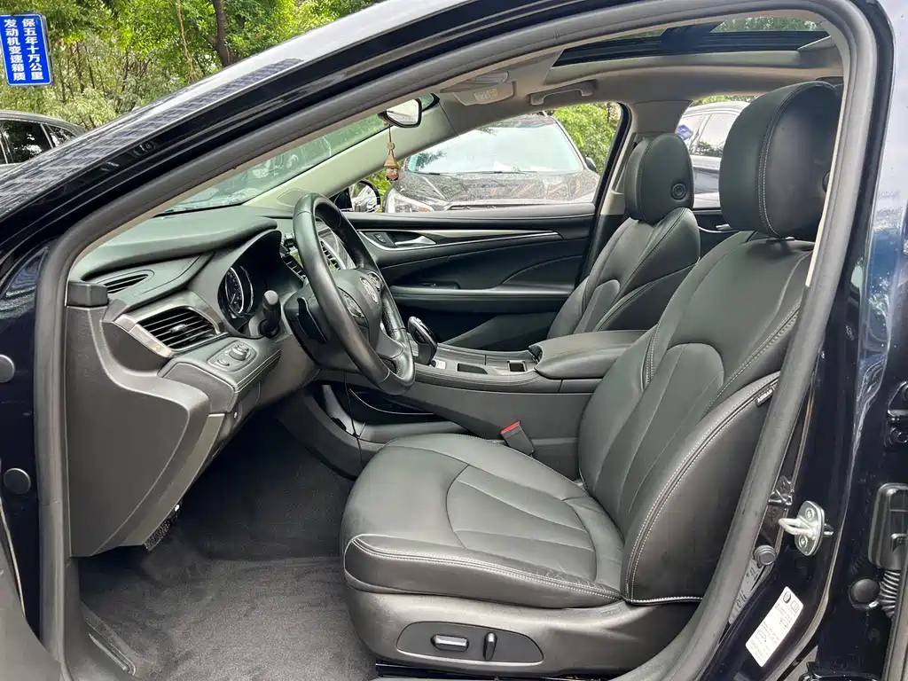 BUICK LACROSSE 2022