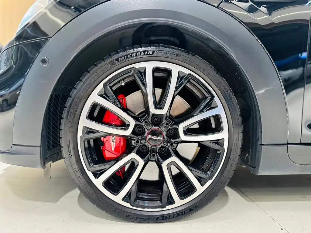 MINI JCW 2022