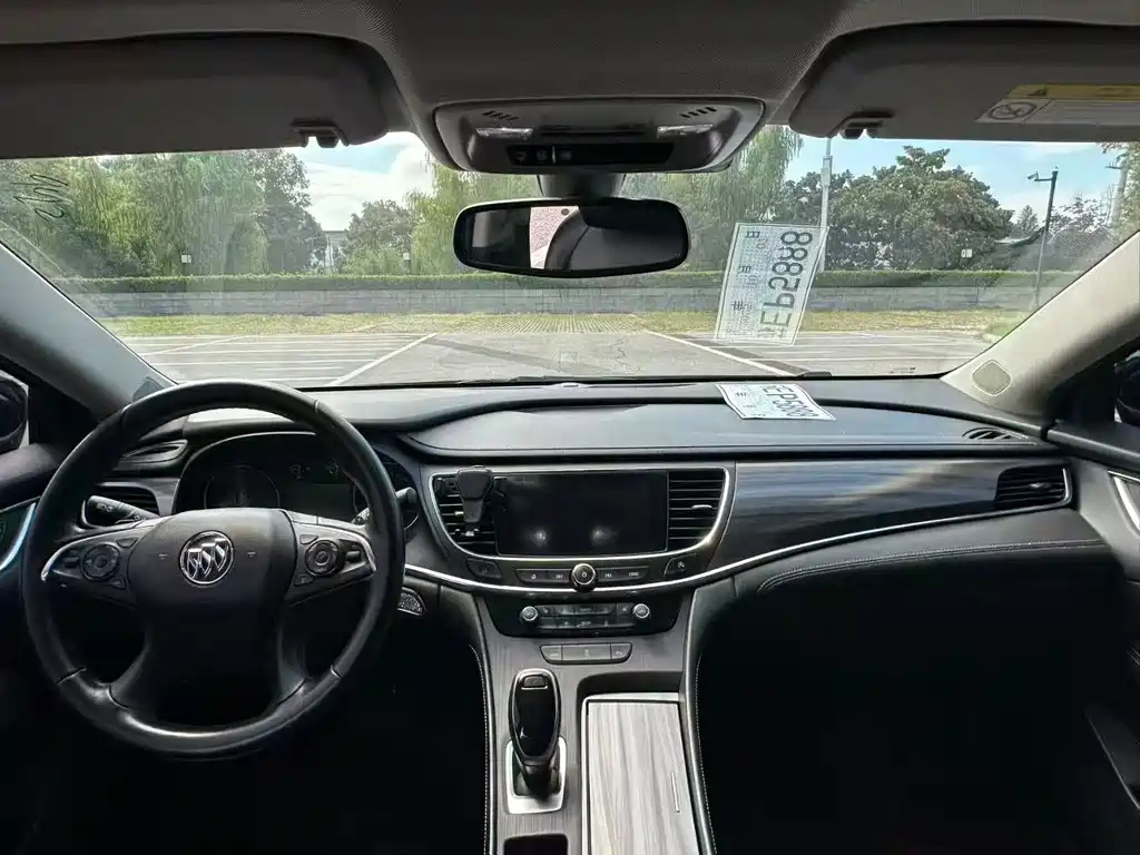 BUICK LACROSSE 2019