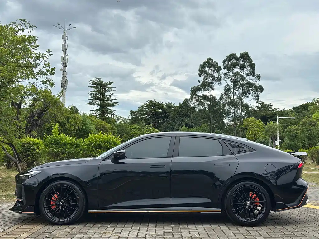 CHANGAN UNI-V 2023