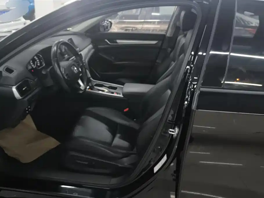 HONDA ACCORD 2018