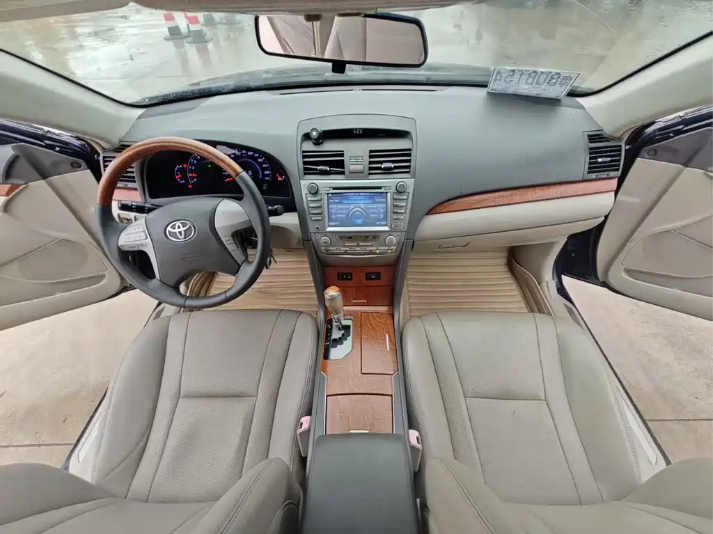 TOYOTA CAMRY 2009