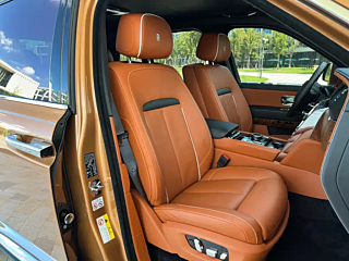 ROLLS ROYCE CULLINAN  2018 YEAR  SEATS EDITION 2018