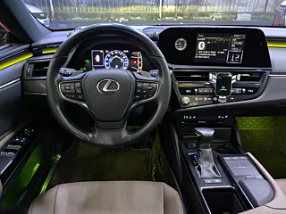 LEXUS ES 2021 YEAR 300H EDITION 2021