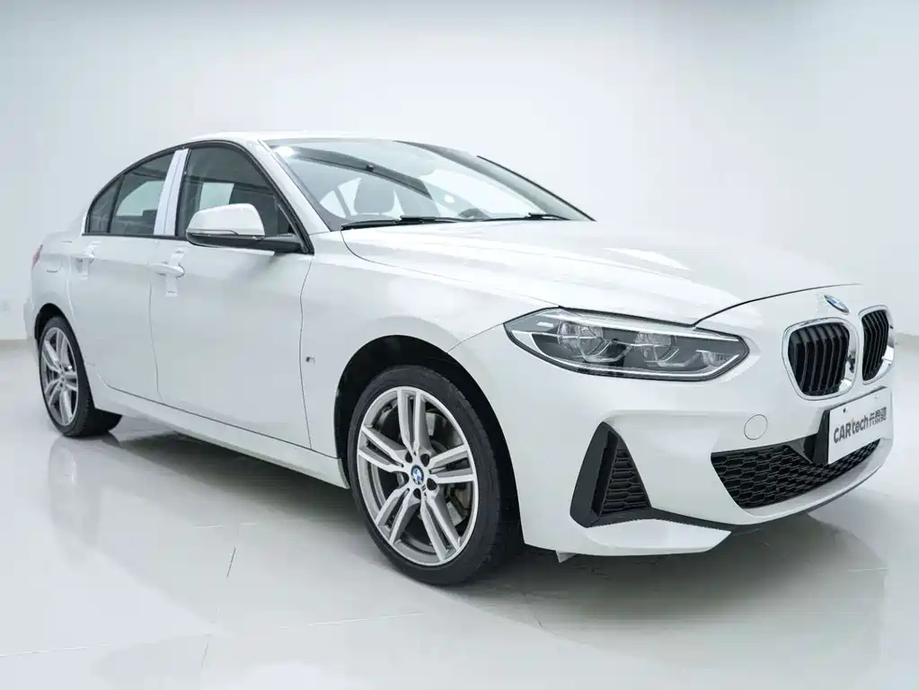 BMW 1-SERIES 2020
