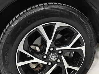 TOYOTA C-HR  2020 YEAR 2.0L LEADING EDITION 2020