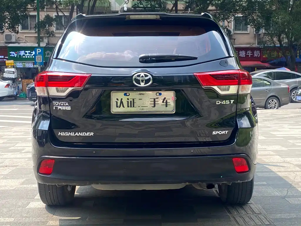 TOYOTA HIGHLANDER 2018