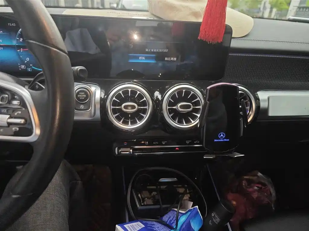 MERCEDES BENZ GLB 2021