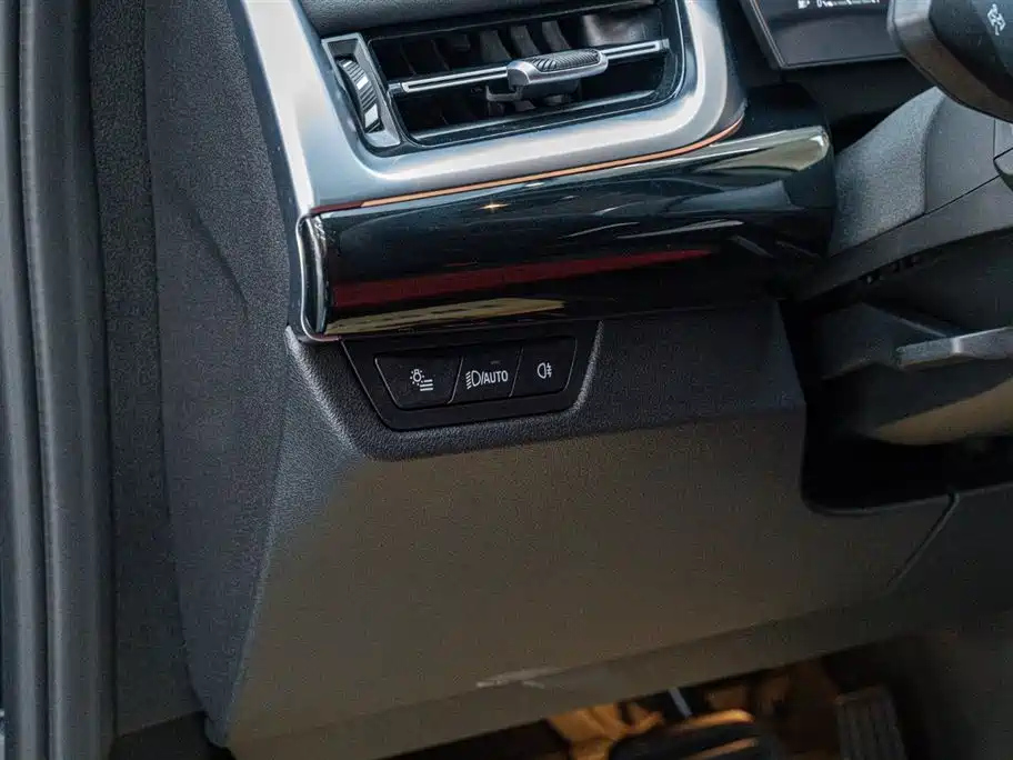 BMW X1 2025