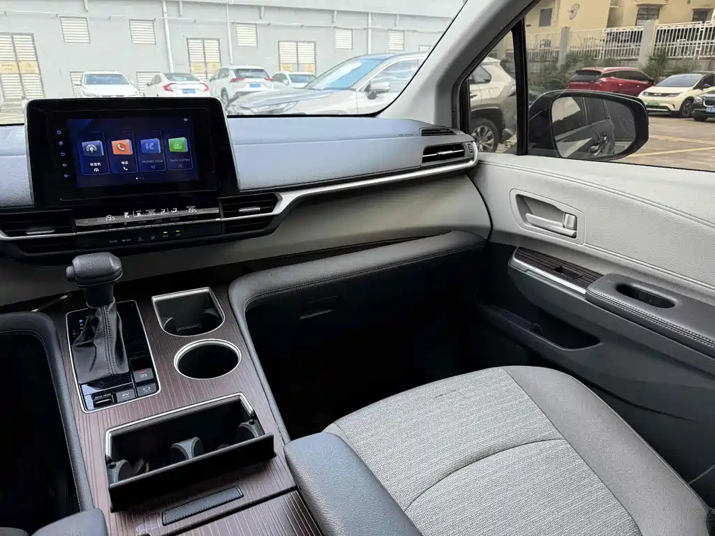 TOYOTA SIENNA SIENNA 2022