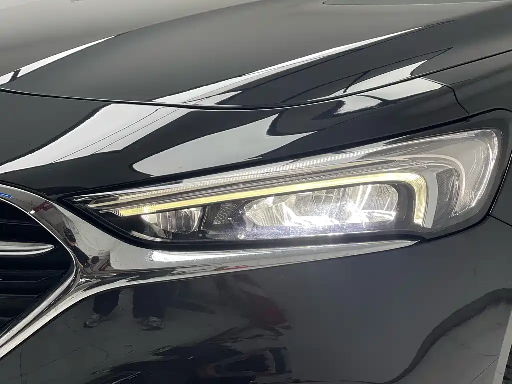 BUICK LACROSSE 2021
