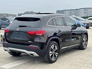 MERCEDES BENZ GLA  2022 YEAR GLA 200 2022