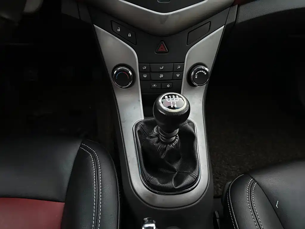 CHEVROLET CRUZE 2014