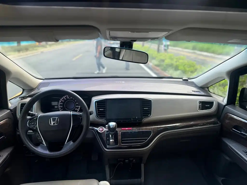 HONDA ODYSSEY 2016