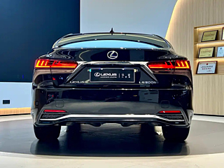 LEXUS LS  2021 YEAR 500H EXCELLENCE 2021