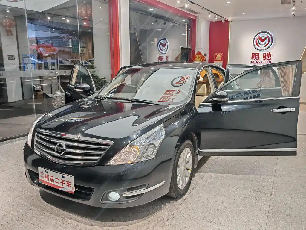 NISSAN TEANA 2008