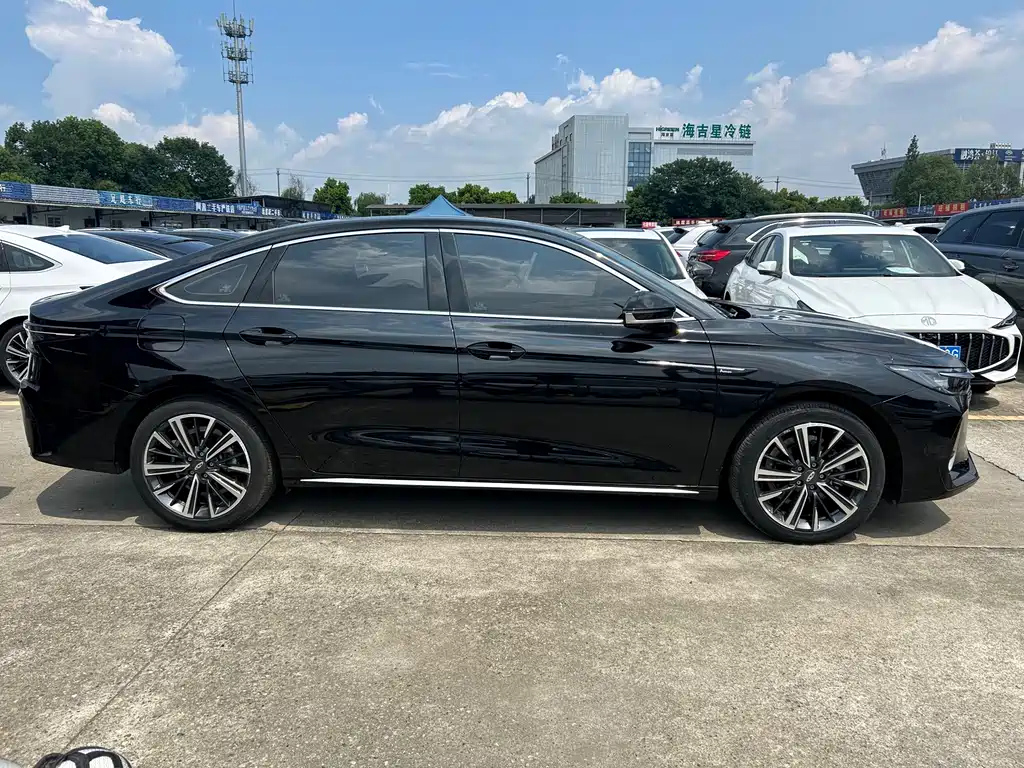 CHERY ARRIZO 8 2024