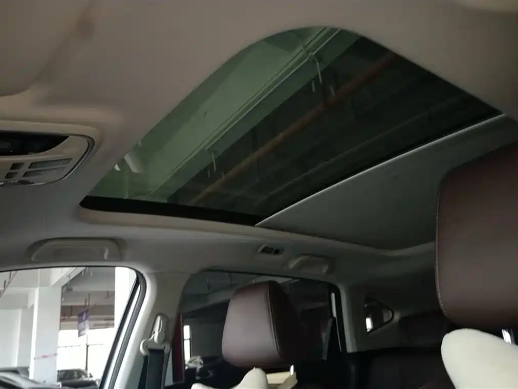 Фото Haval F7 2021 из Китая (№55564380)