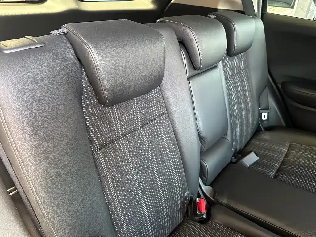 HONDA VEZEL 2015