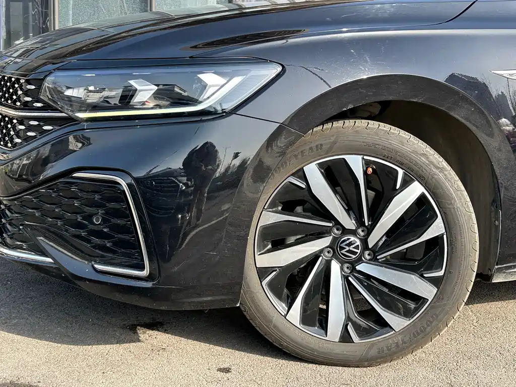 VOLKSWAGEN PASSAT 2022