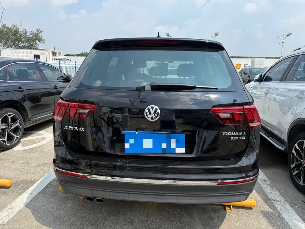 VOLKSWAGEN TIGUAN L 2020