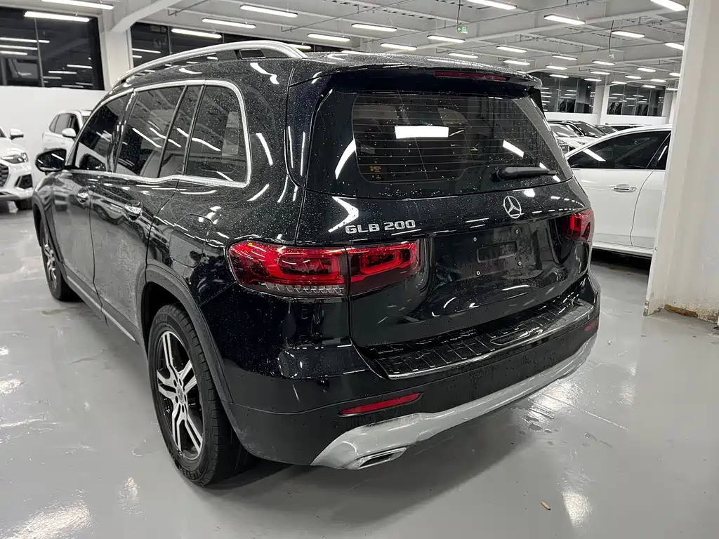 MERCEDES BENZ GLB 2022