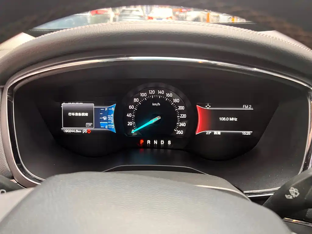 FORD TAURUS 2018