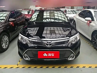TOYOTA CAMRY 2015