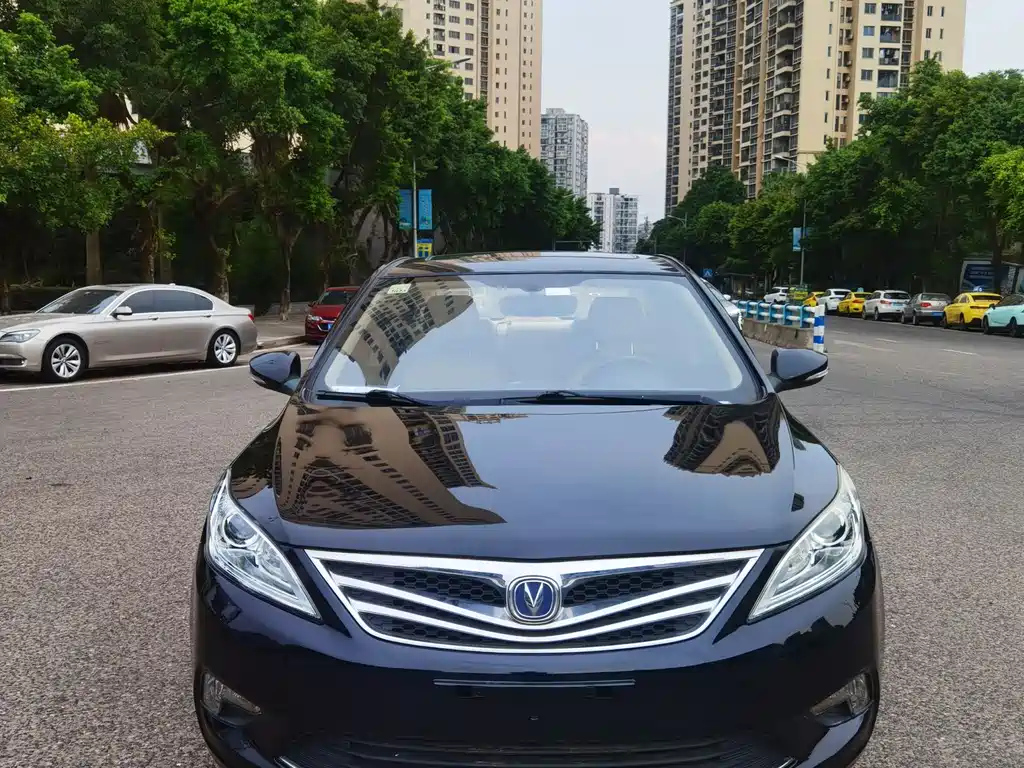 CHANGAN EADO 2014
