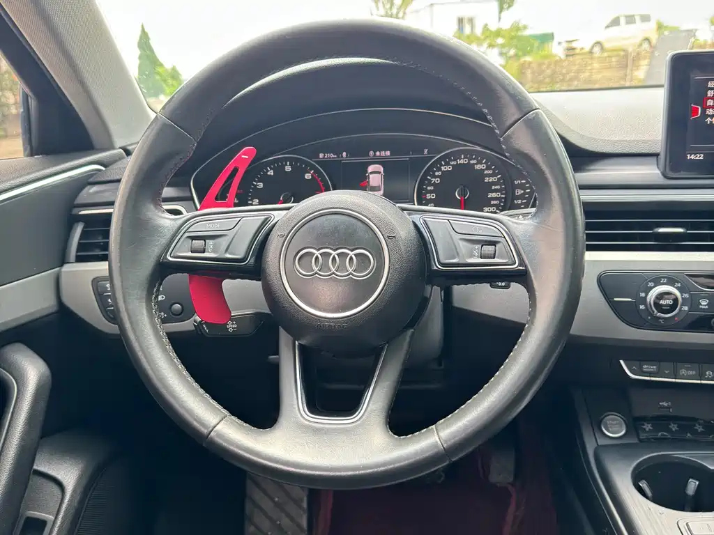 AUDI A4L 2019
