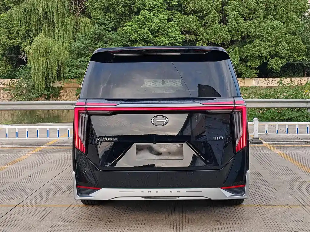 TRUMPCHI M8 2023